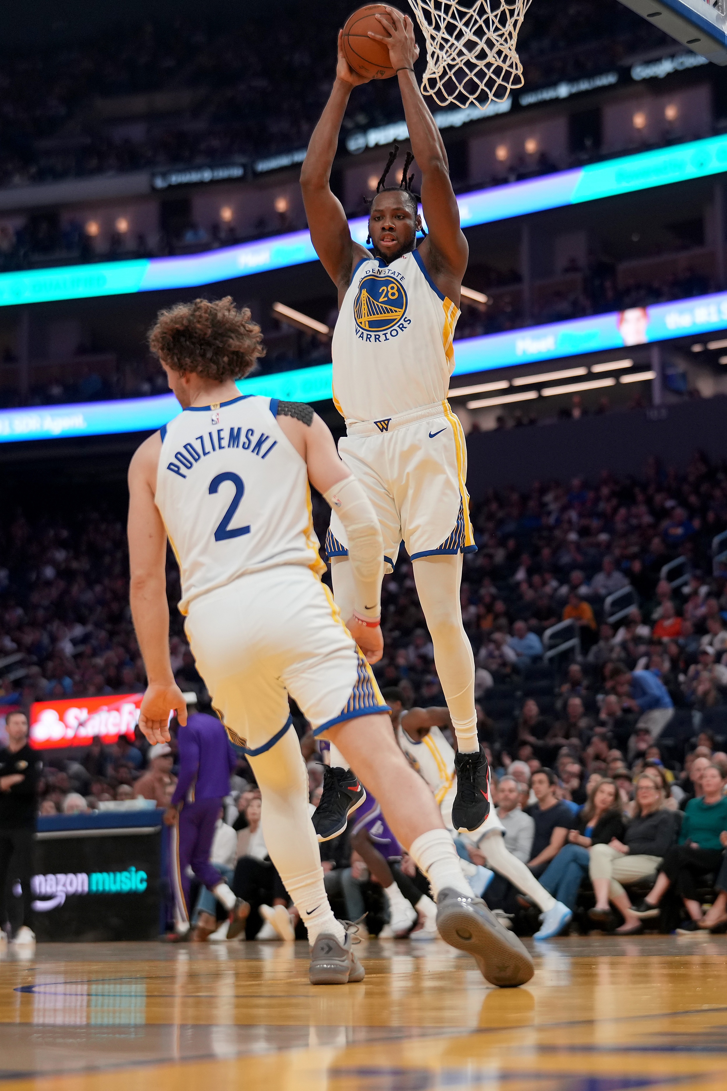 贝西赛季总结:证明自己属于NBA 勇士5战场均10+7