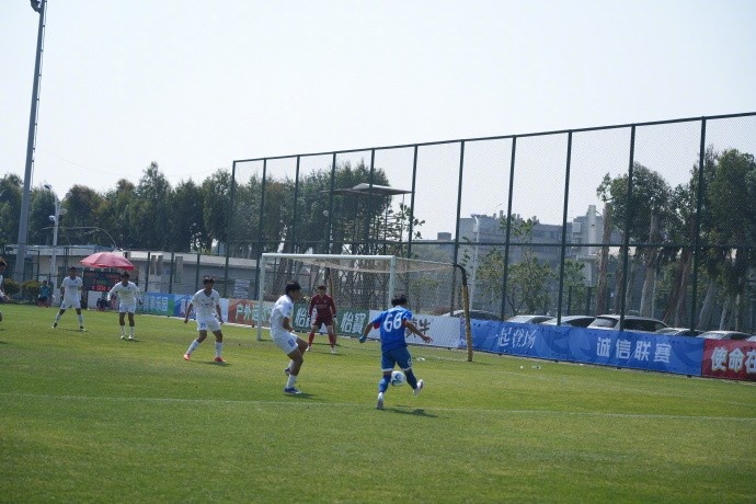 赵舒奕第87分钟头球绝平 申花U20客场1-1宁波