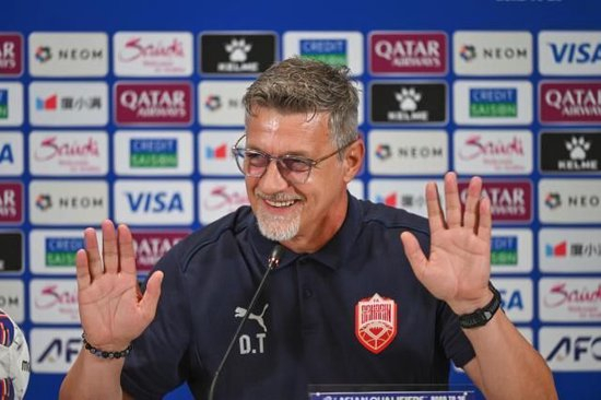 荣誉之战不含糊 中巴末轮皆要争胜 塔拉吉奇笑谈绝杀预案