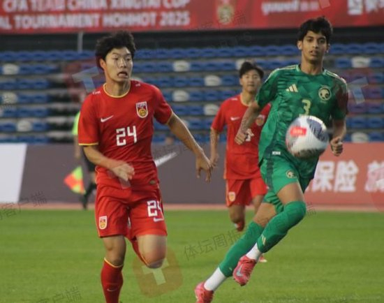 何思凡挑射帅惟浩头球绝杀 U16国足2-1沙特开门红