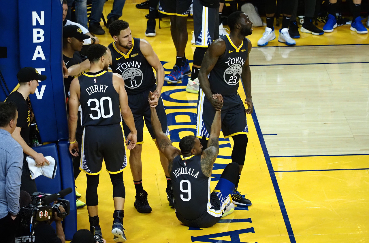 伊戈达拉谈2016勇士毒药选择：首发库里，替补追梦，裁掉仅爆发三次的克莱